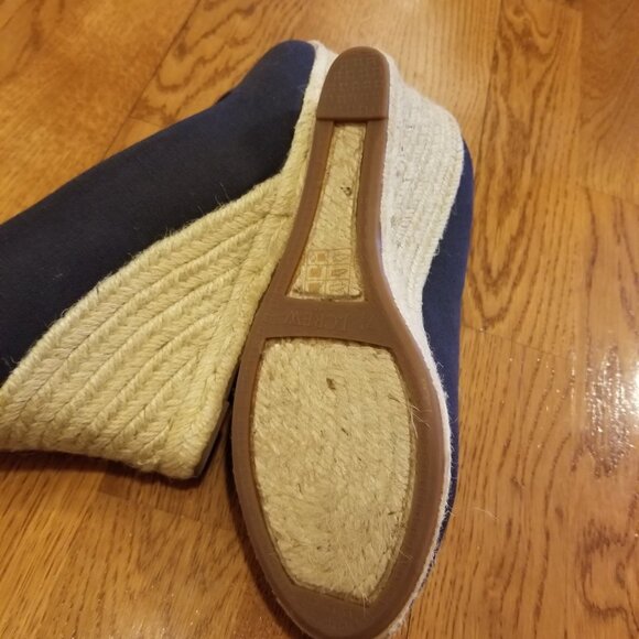 J. Crew Seville Espadrille - wedge heel. Size 7.5 Navy blue NWOT - Picture 7 of 9
